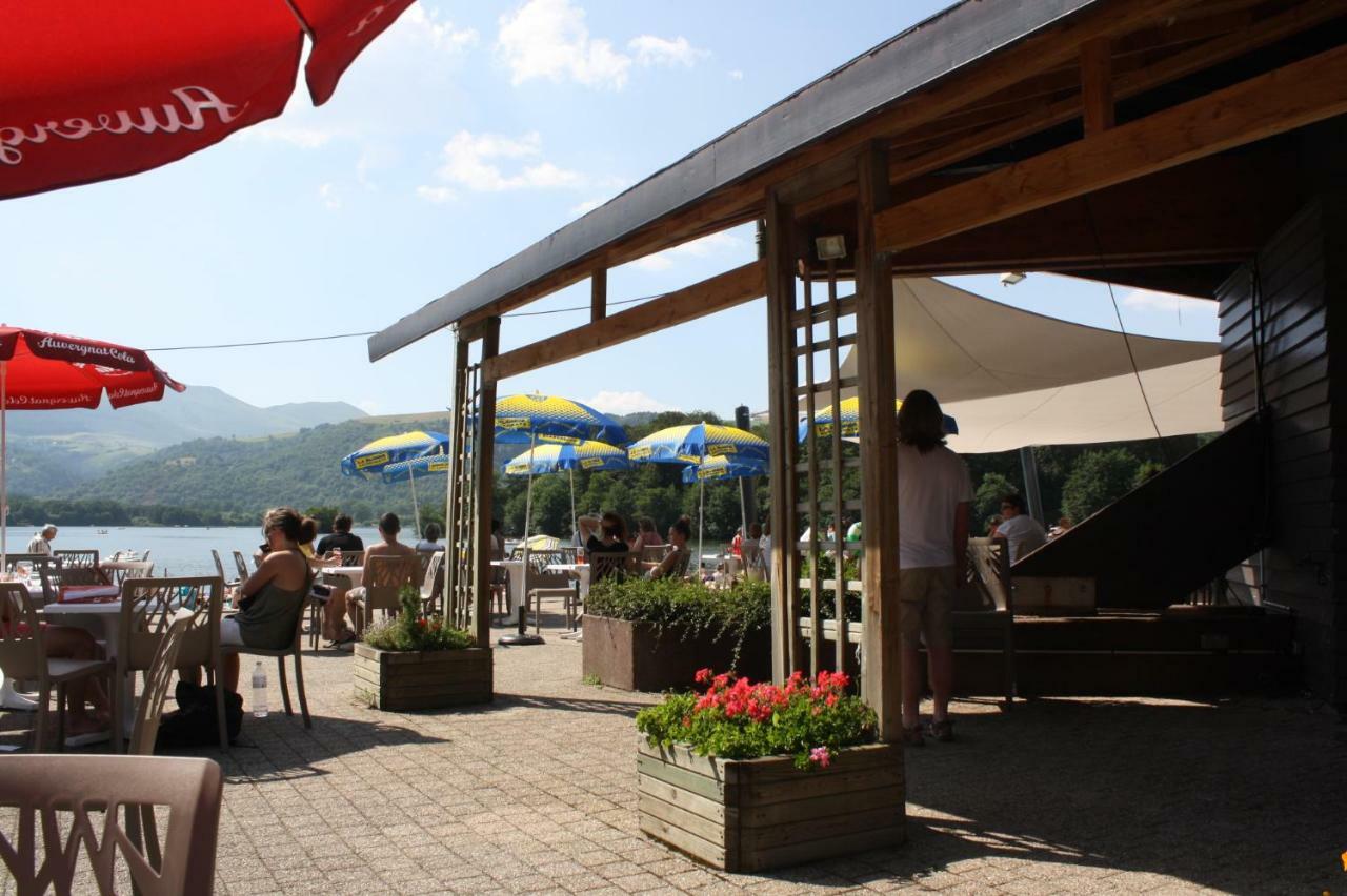 Camping Domaine Du Lac Chambon Murol Dış mekan fotoğraf